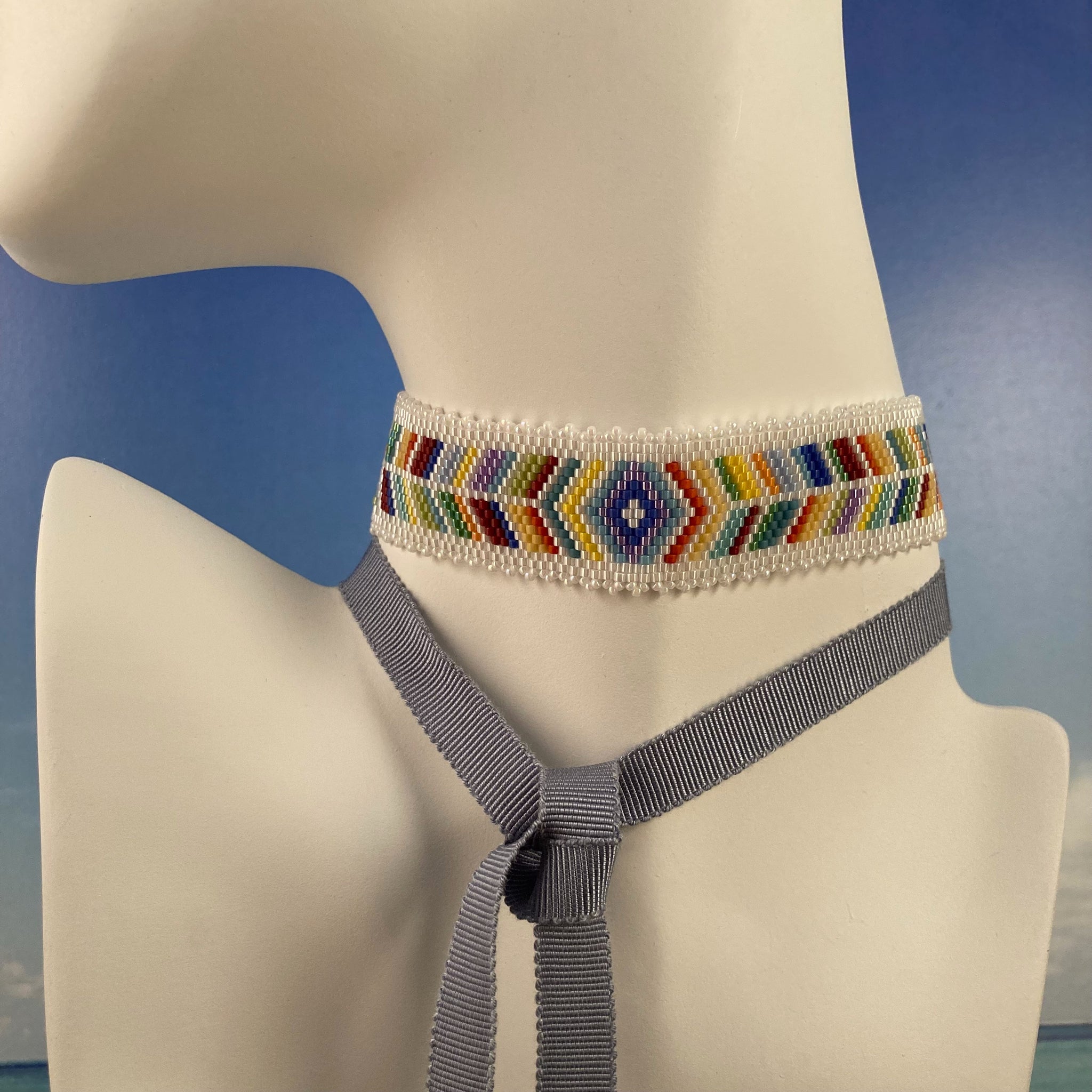 Beaded Choker in Multi Color Arrows