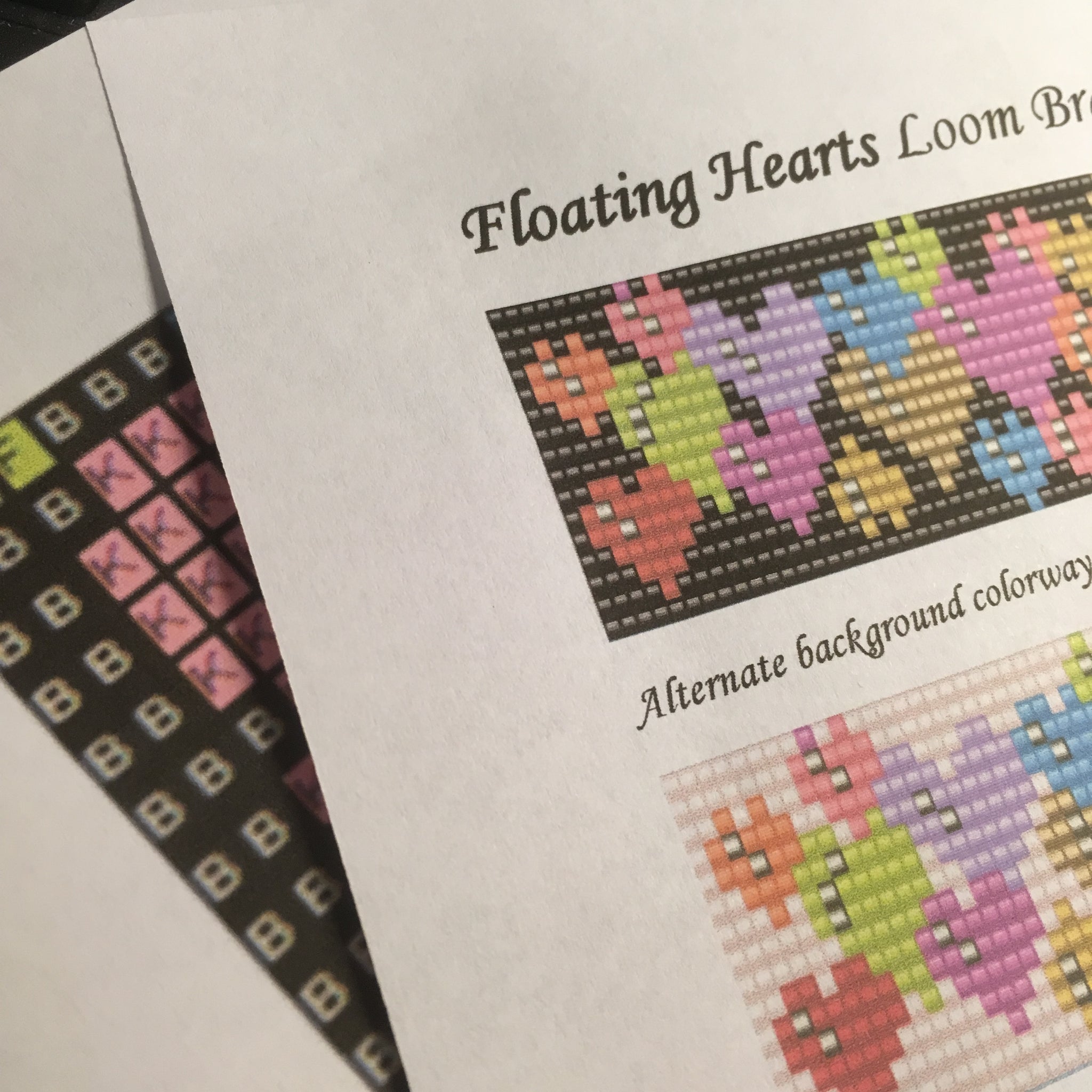Floating Hearts Bead Loom Bracelet Pattern PDF by Susan Pelligra 